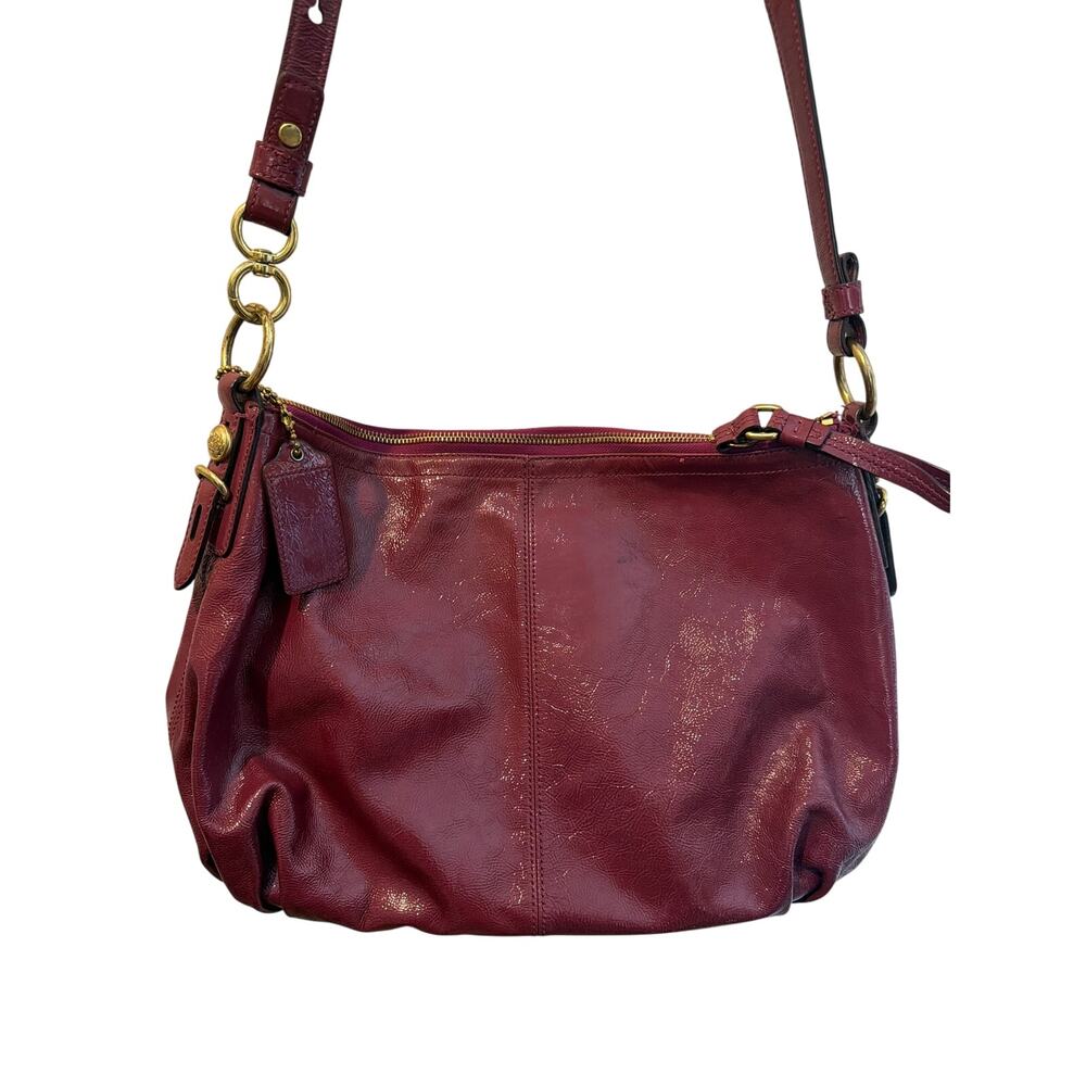 ⭐️ Women’s Coach Dark Pink Patent Leather Shoulder Bag  Preppy Slouchy Designer